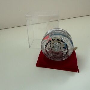 Yomega High Performance Yo-Yo 1990’s